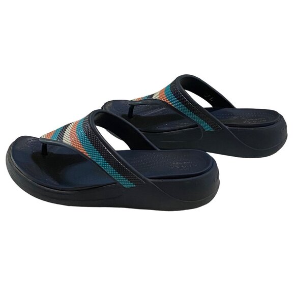 Crocs Platform Flip Flops Womens Size 6 Navy Blue Colorful Stripes Beachy Boho - Picture 4 of 5